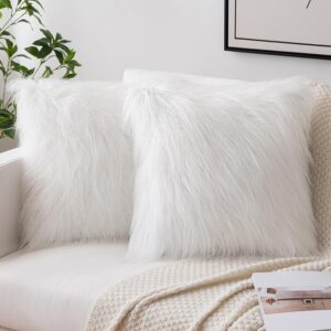 Pack of 2 Series Style Faux Fur