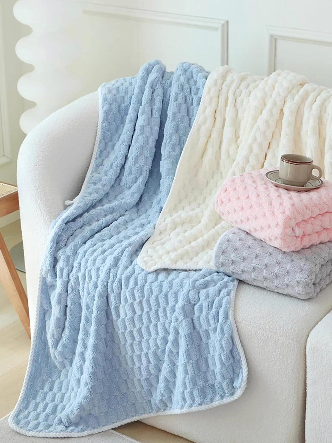 Soft & Fuffy Bath Towel - Image 2