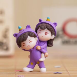 Purple Miniature Cute Couple Statue