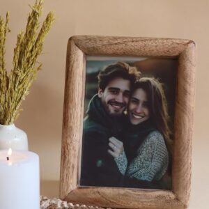 Rounded Wooden Photo Frame